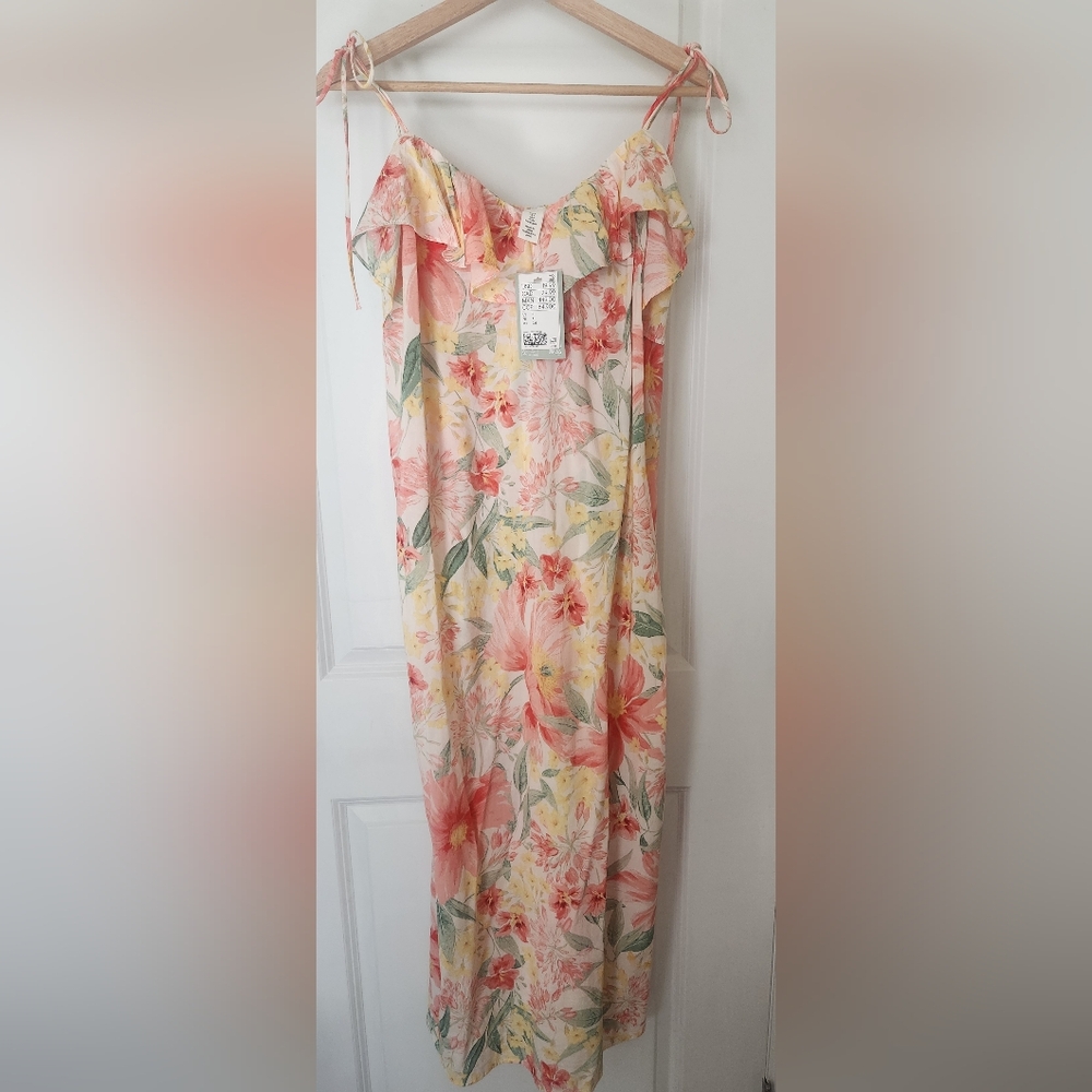 H&M Floral Tie Strap Ruffle Maxi Dress Cottagecore Summer Sprint Vibrant Print S